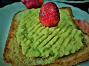 avocado toast preparation belle18.com